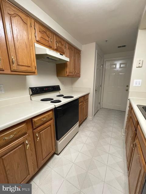 Foto del edificio - 13105 Briarcliff Terrace