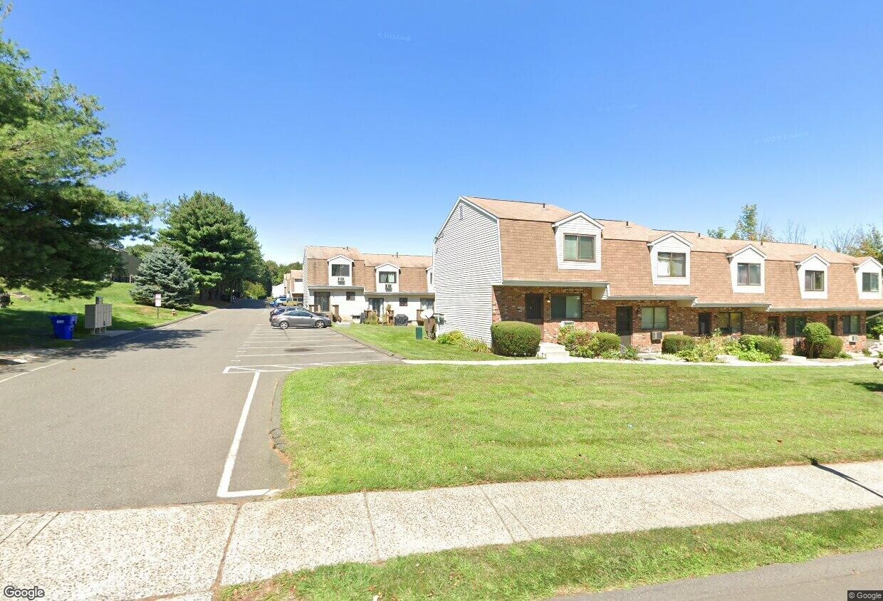 Foto principal - 820 Matthews St