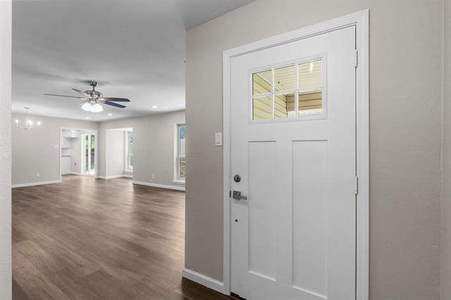 Foto del edificio - 3620 Harwood Ct