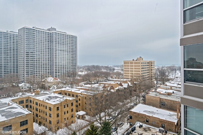Building Photo - 720 W Gordon Terrace