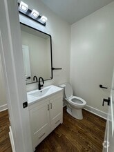 Building Photo - 4927 S Prairie Ave