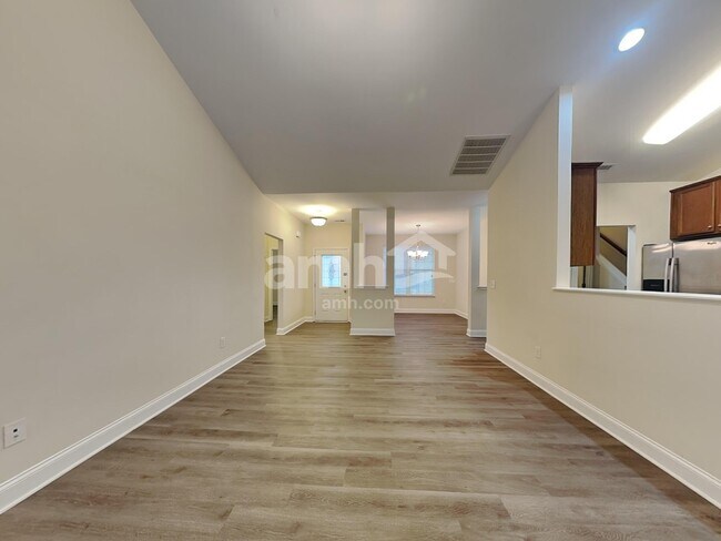 Foto del edificio - 2217 Magnolia Ct