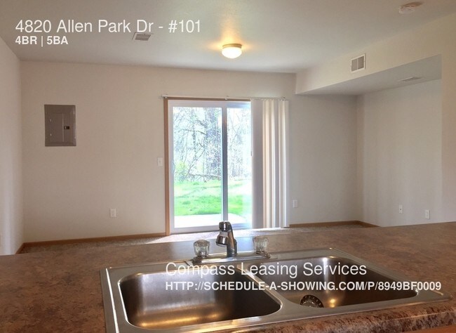 Building Photo - Individual Rooms for Rent! - 4 Bed 4.5 Bath