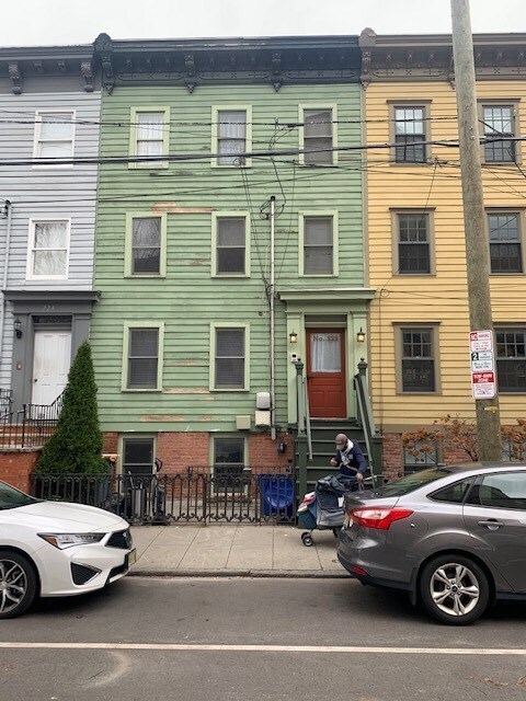Primary Photo - 222 2nd St