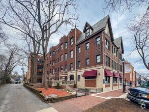 Building Photo - 376 Hazel Ave