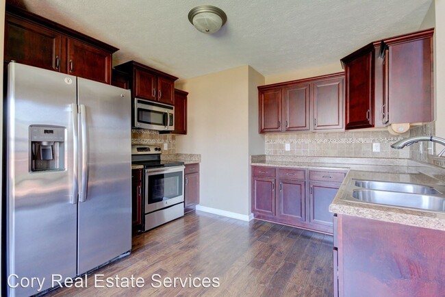 Building Photo - 3 br, 2 bath House - 601 Fennec Way