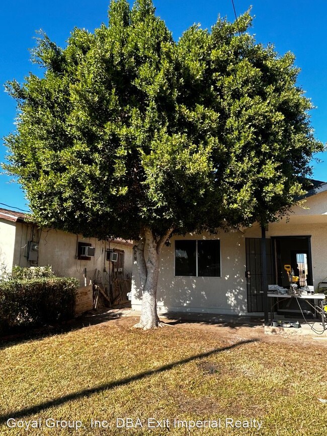 Building Photo - 2 br, 1 bath House - 1587 A. St