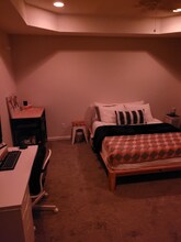 Building Photo - 327 Webster St