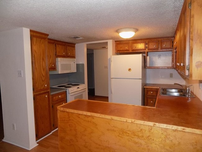 Building Photo - 1500 S Diamondhead Blvd