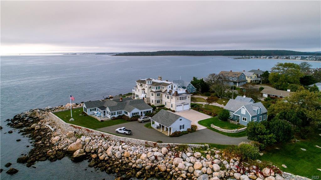 10 Weston Rd, Groton, CT 06340 House Rental in Groton, CT