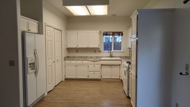 Foto del edificio - 7252 Parriza Ct