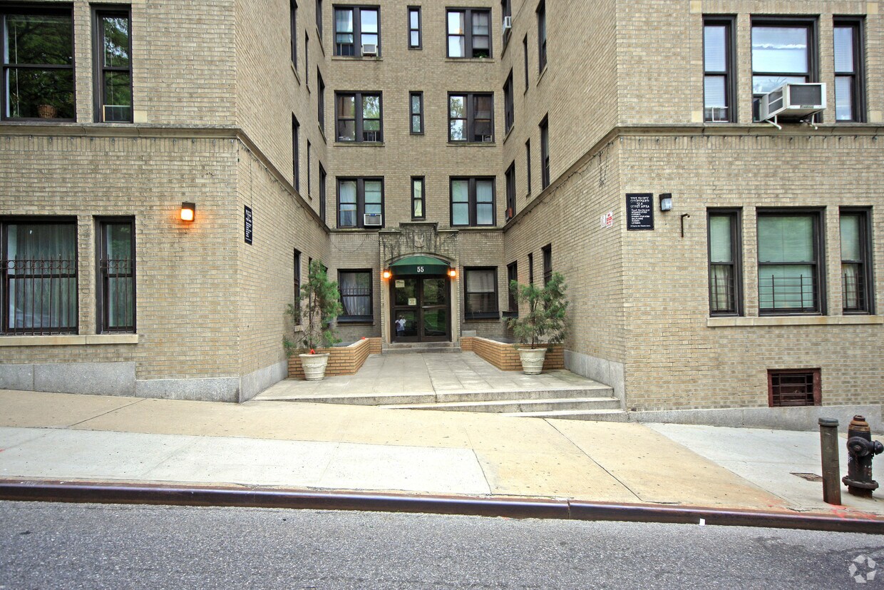 51 Payson, ¡alejado - 55 PAYSON AVE
