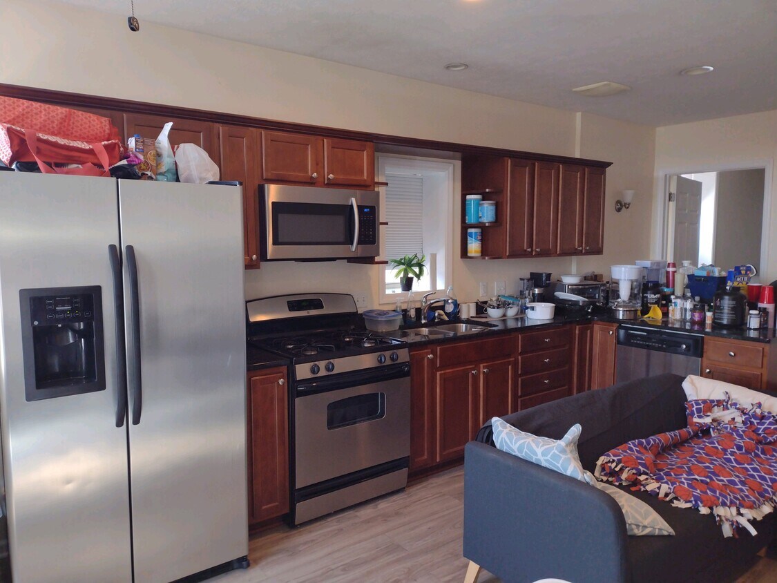 221 Shiloh St Unit 3, Pittsburgh, PA 15211 221 Shiloh St Pittsburgh