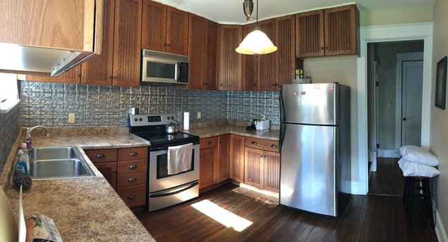 The shared kitchen. - 1525 South 7th Street