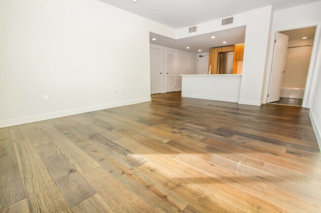 Building Photo - 1300 22nd St