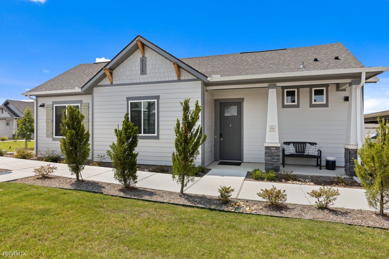 Primary Photo - 2 br, 2 bath House - 16048 Lago St WD incl...