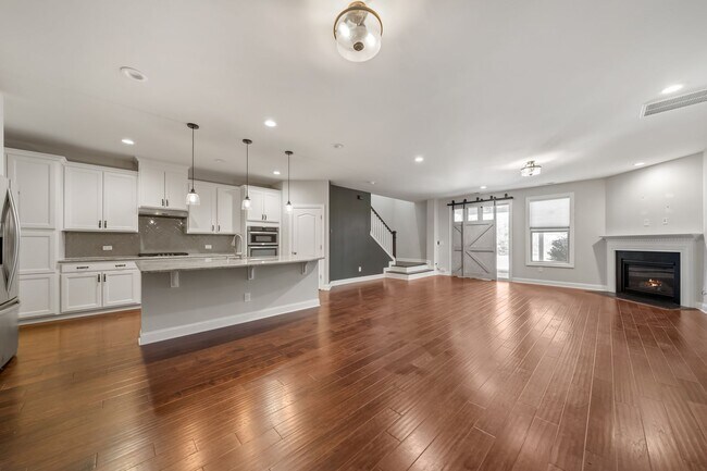 Foto del edificio - Townhome in the Perfect Durham Location!