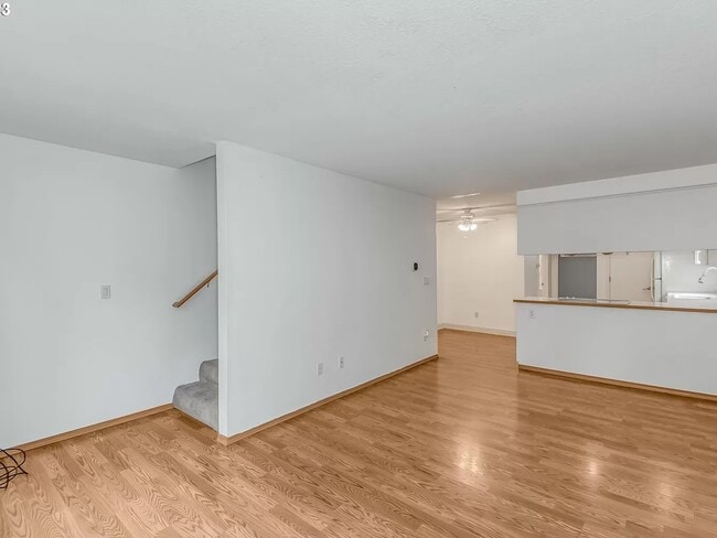 Foto del edificio - 12644 SE Foster Rd
