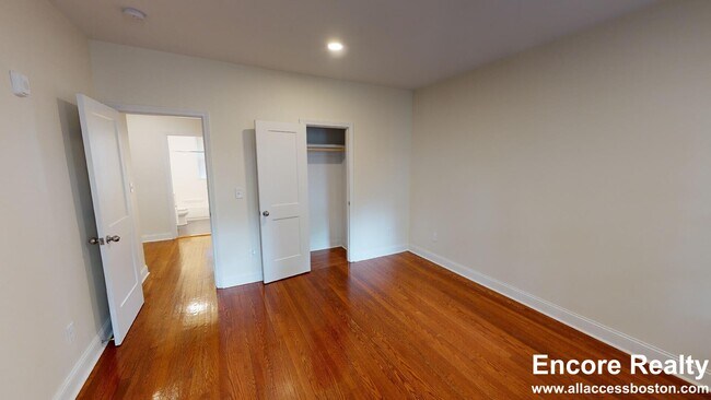 Foto del edificio - 123 Sutherland Rd