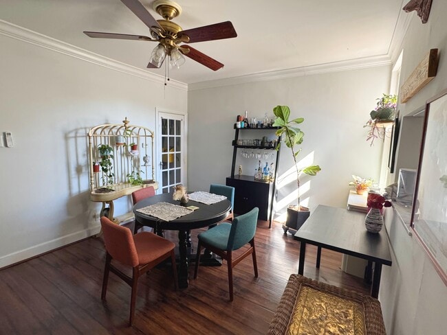 Photo - 2561 Sepviva St House