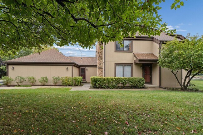 Foto del edificio - 1410 Fairfax Ln