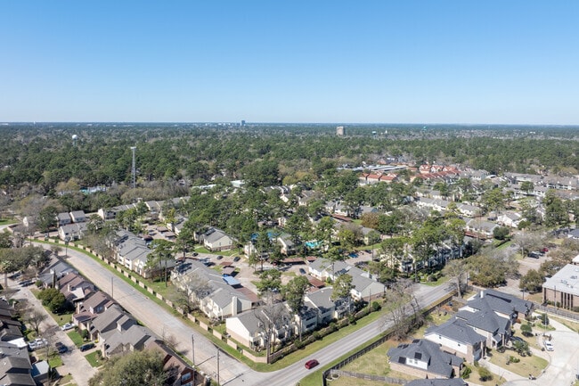 Aerial Context - Trophy Club Condominiums