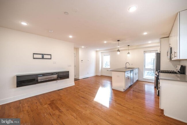 Foto del edificio - 1429 Germantown Ave