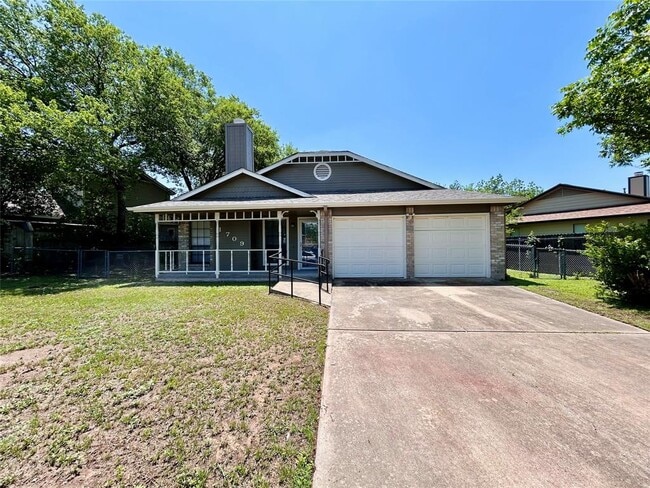 Building Photo - 1709 Morning Quail Dr