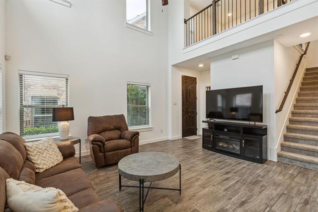 Building Photo - 2756 Starburst Dr