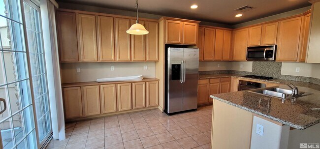 Foto del edificio - 1965 Wind Ranch Rd