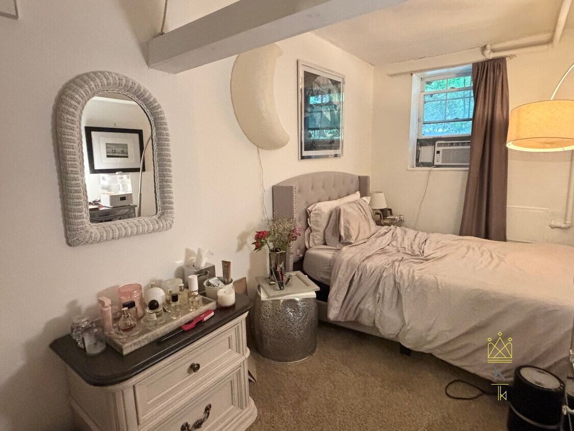 Foto principal - 120 Amory St