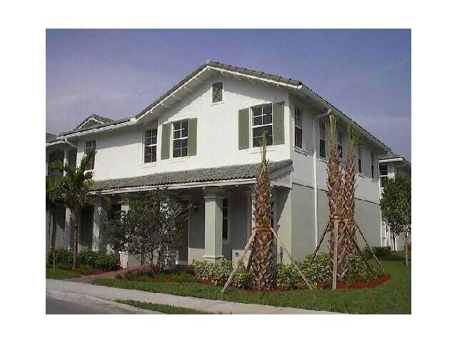 Primary Photo - 1052 NW 18th Ave