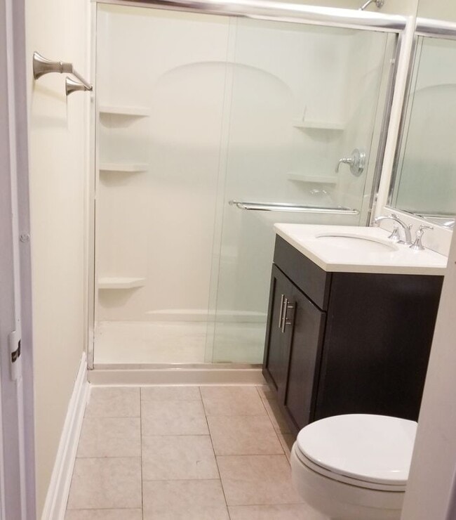 Building Photo - 111 Mulberry St