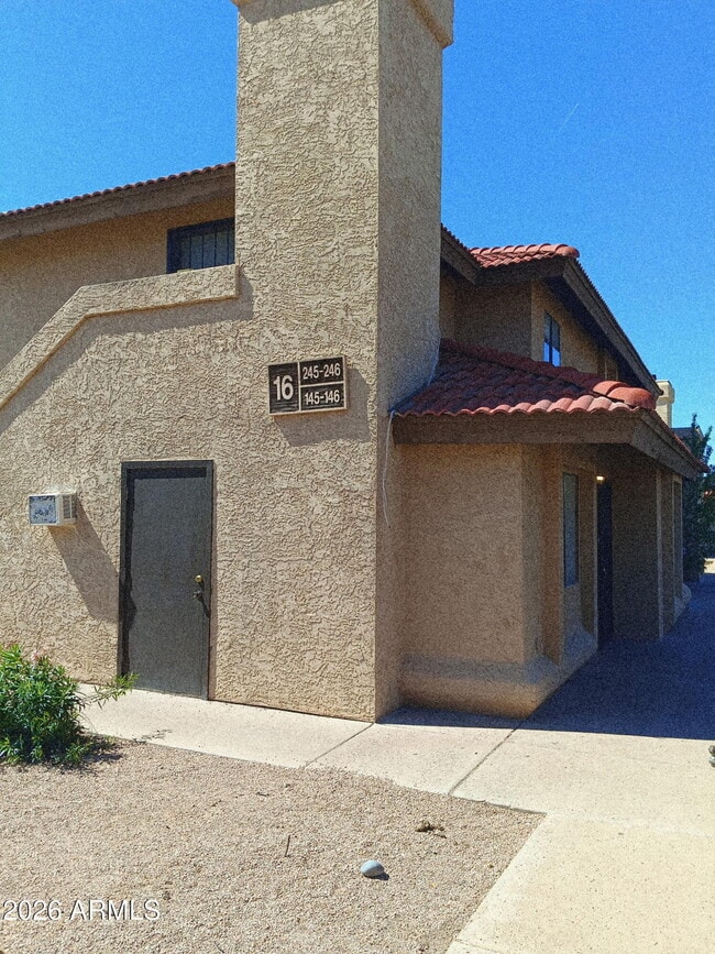 Building Photo - 2650 E McKellips Rd