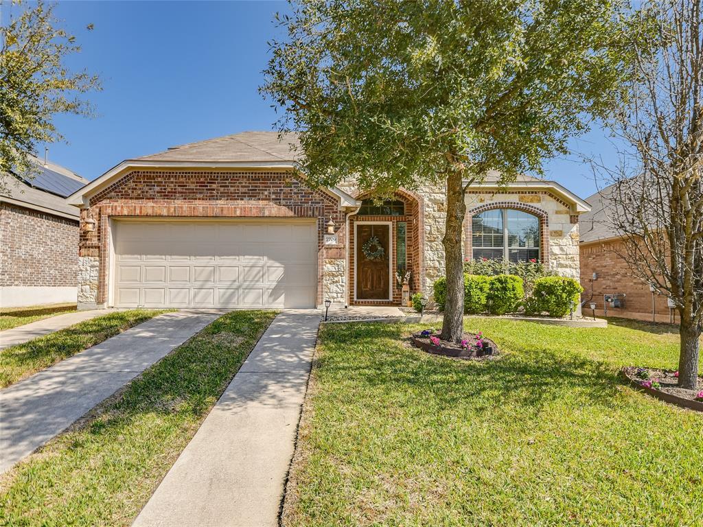 Foto principal - 7709 Huddleston Ln