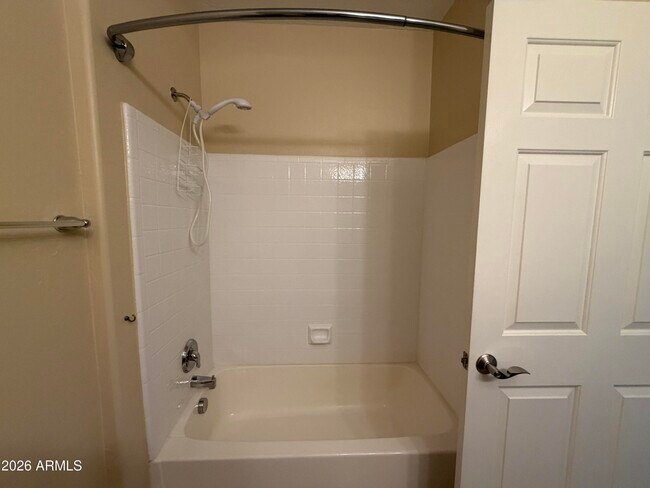 Foto del edificio - 14575 W Mountain View Blvd