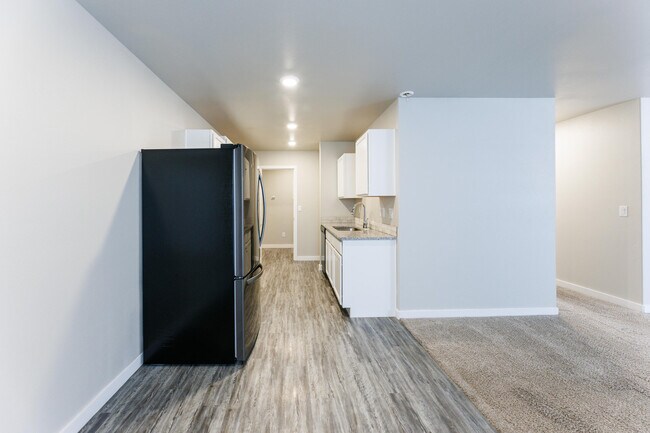 Building Photo - 7535 32nd St