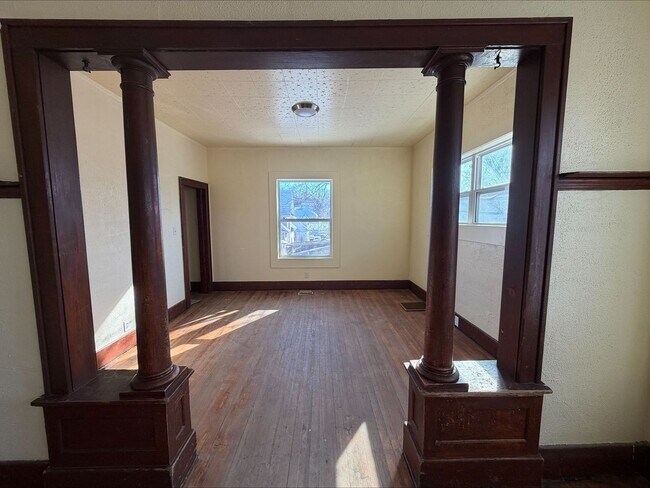 Foto del edificio - 2 bed 1 bath House for rent!