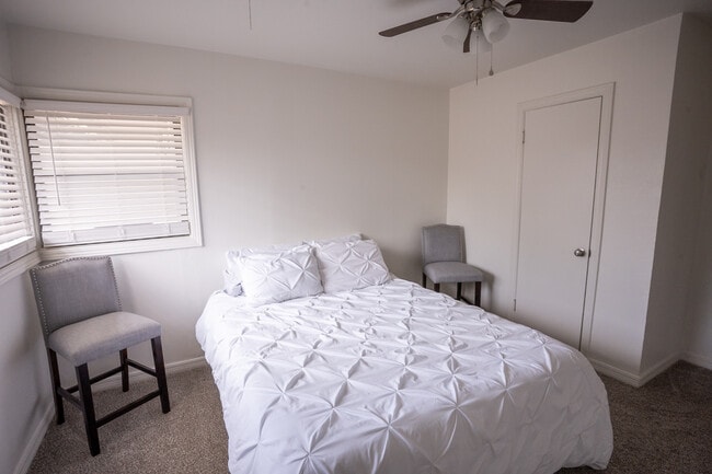 Building Photo - 1559 Parr St