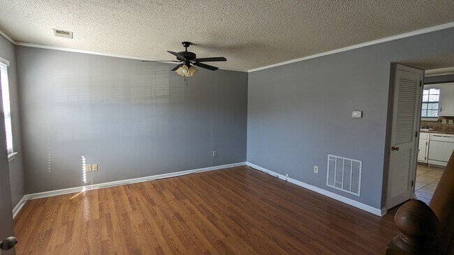 Foto del edificio - 2BR Townhouse in Grayson Valley, Newly Ren...