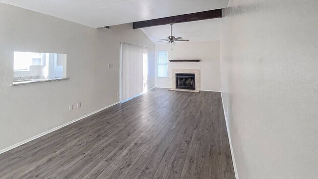 Building Photo - 1224 Westway Cir