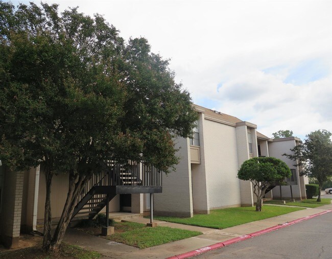 Flats On Youree Apartments Shreveport, LA