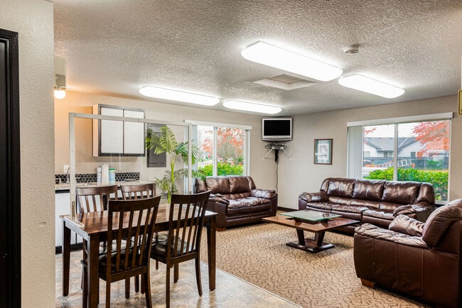 Building Photo - Parkmeadow Apartments