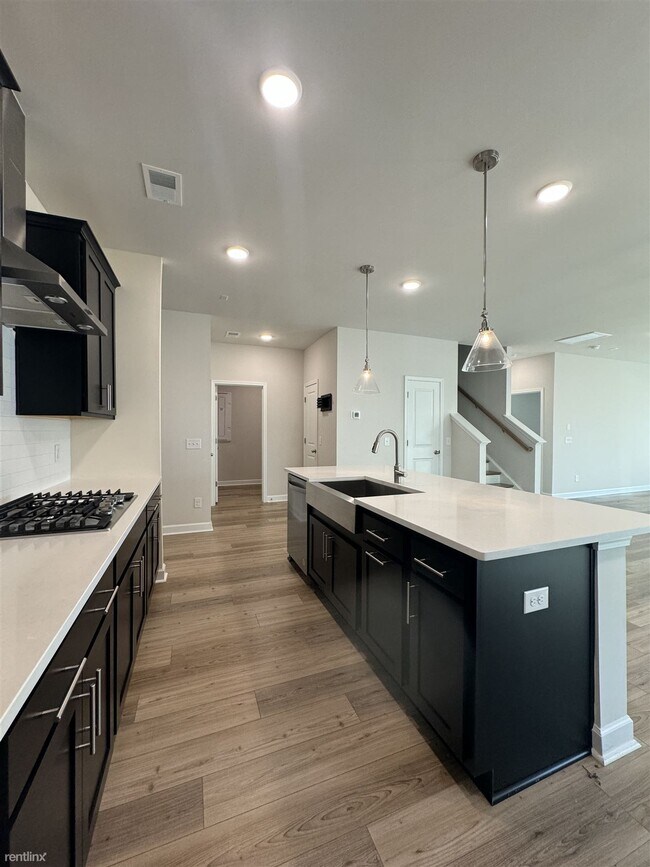 Building Photo - 5 br, 4.5 bath House - 292 Lucca Dr