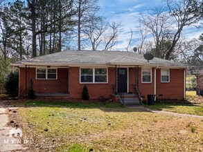 Building Photo - 224 Buchanan Terrace