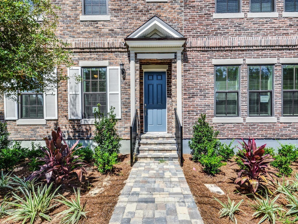 Primary Photo - Harbor View Townhome