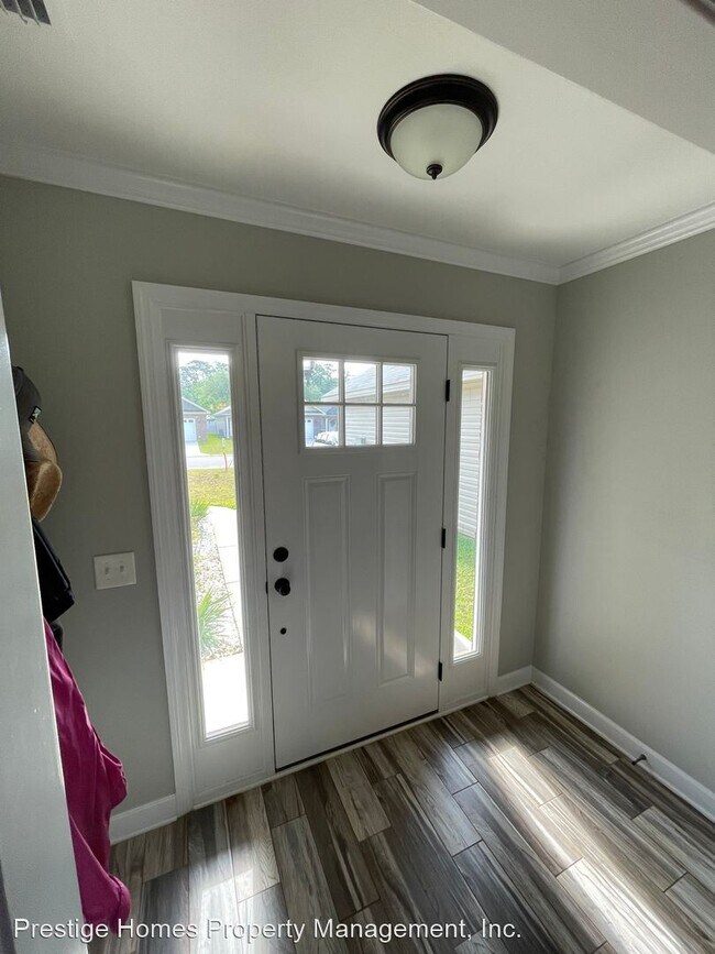 Building Photo - 3 br, 2 bath House - 155 Cody Drive