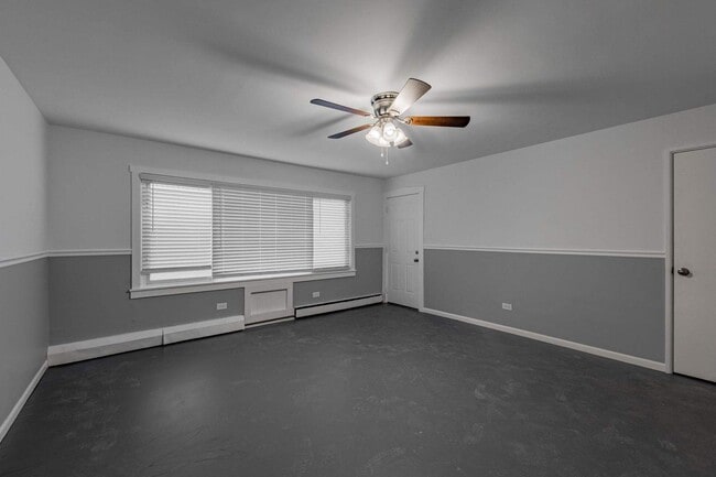 Foto del edificio - 2655 W 47th St