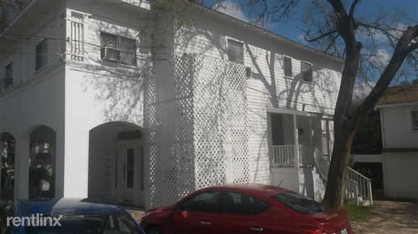Building Photo - 827 W Hopkins St