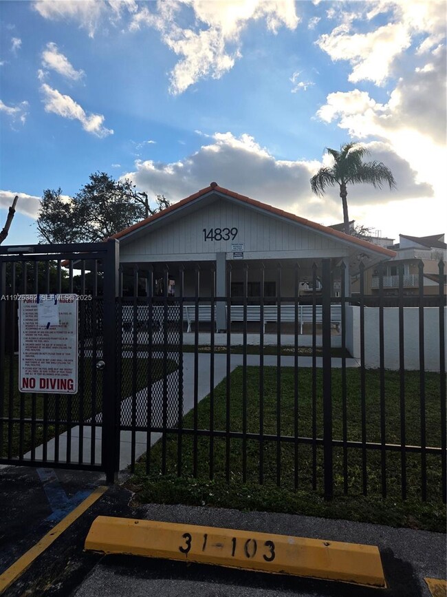 Building Photo - 14831 SW 80th St